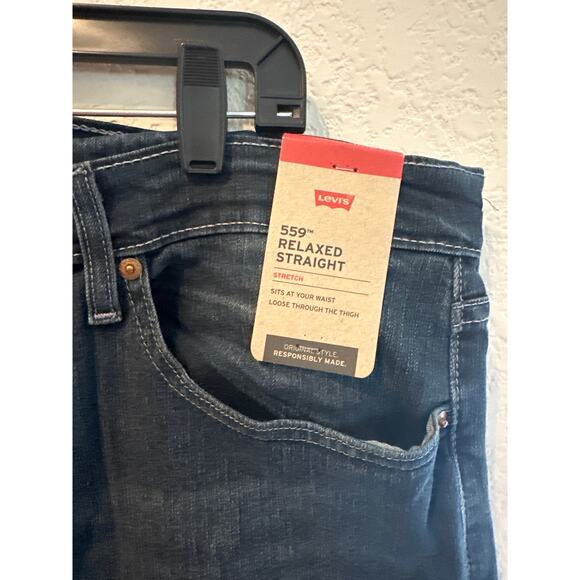 Men’s Levi’s 559 Relaxed Straight Jeans. Size 38X32 NWT! - Picture 2 of 4